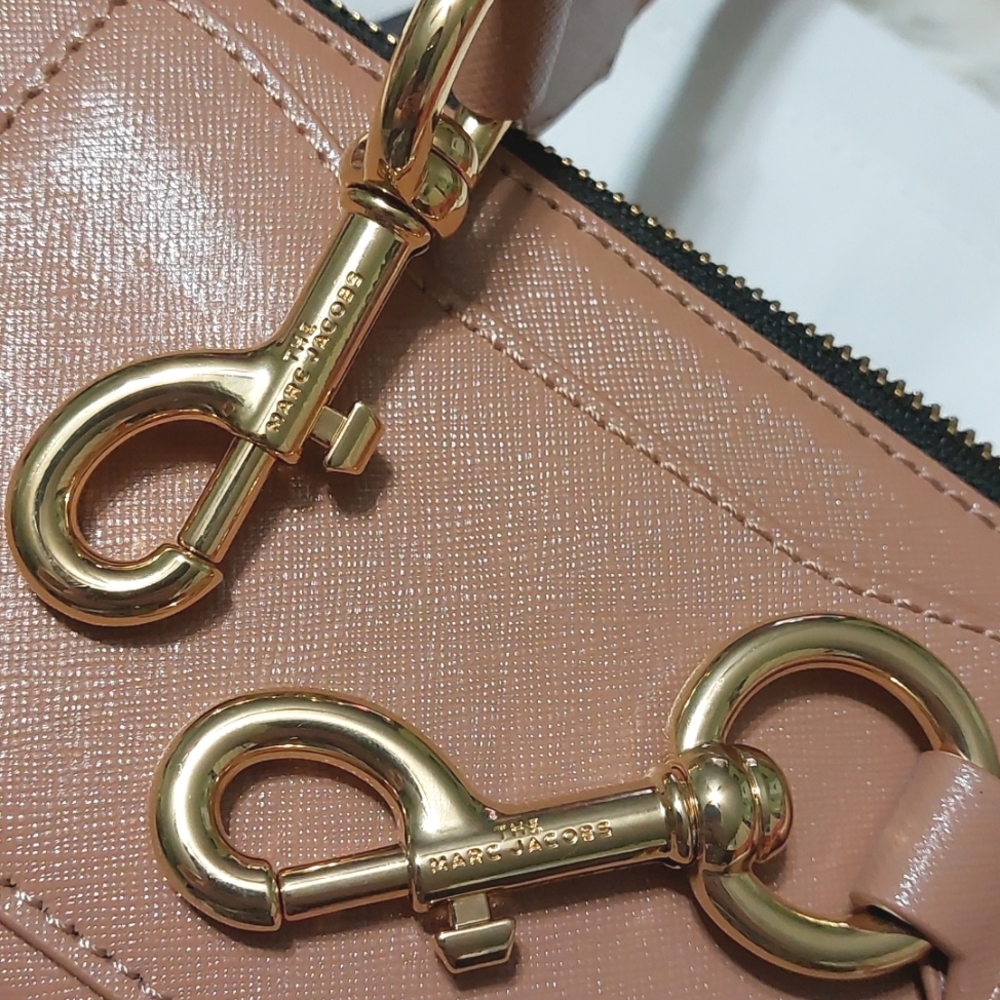 New🍑Marc Jacobs The Snapshot crossbody bag camera bag travel bag - Picture 5 of 16